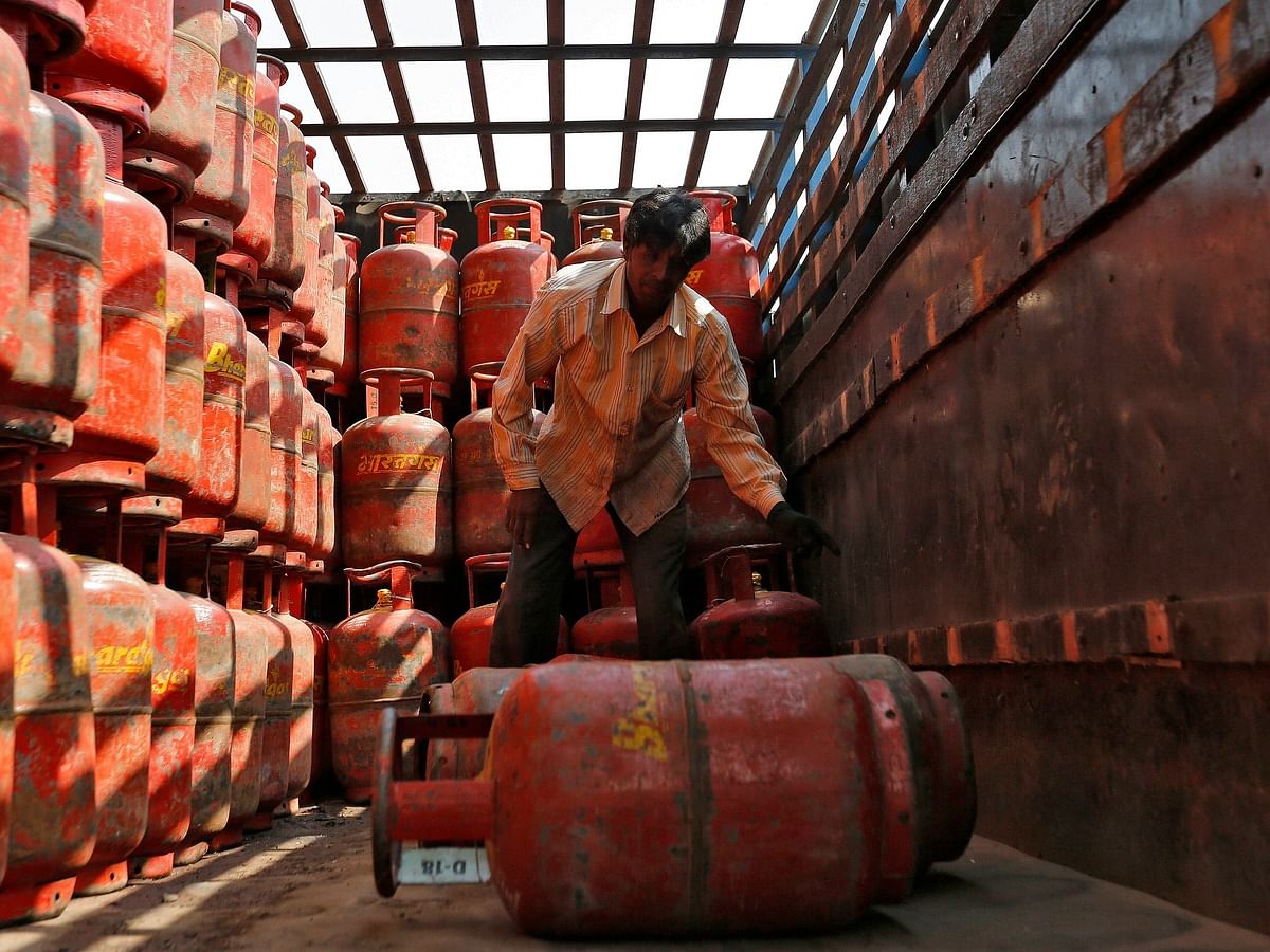 LPG Cooking Gas Price Hiked By Rs 15 Per Cylinder Check New Rates