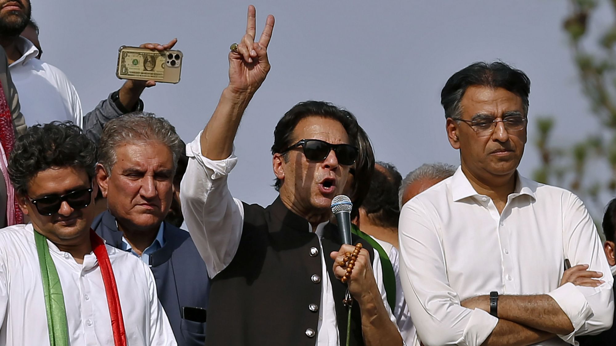 Chaos Across Pakistan Amid Former PM Imran Khan Led Azadi March To