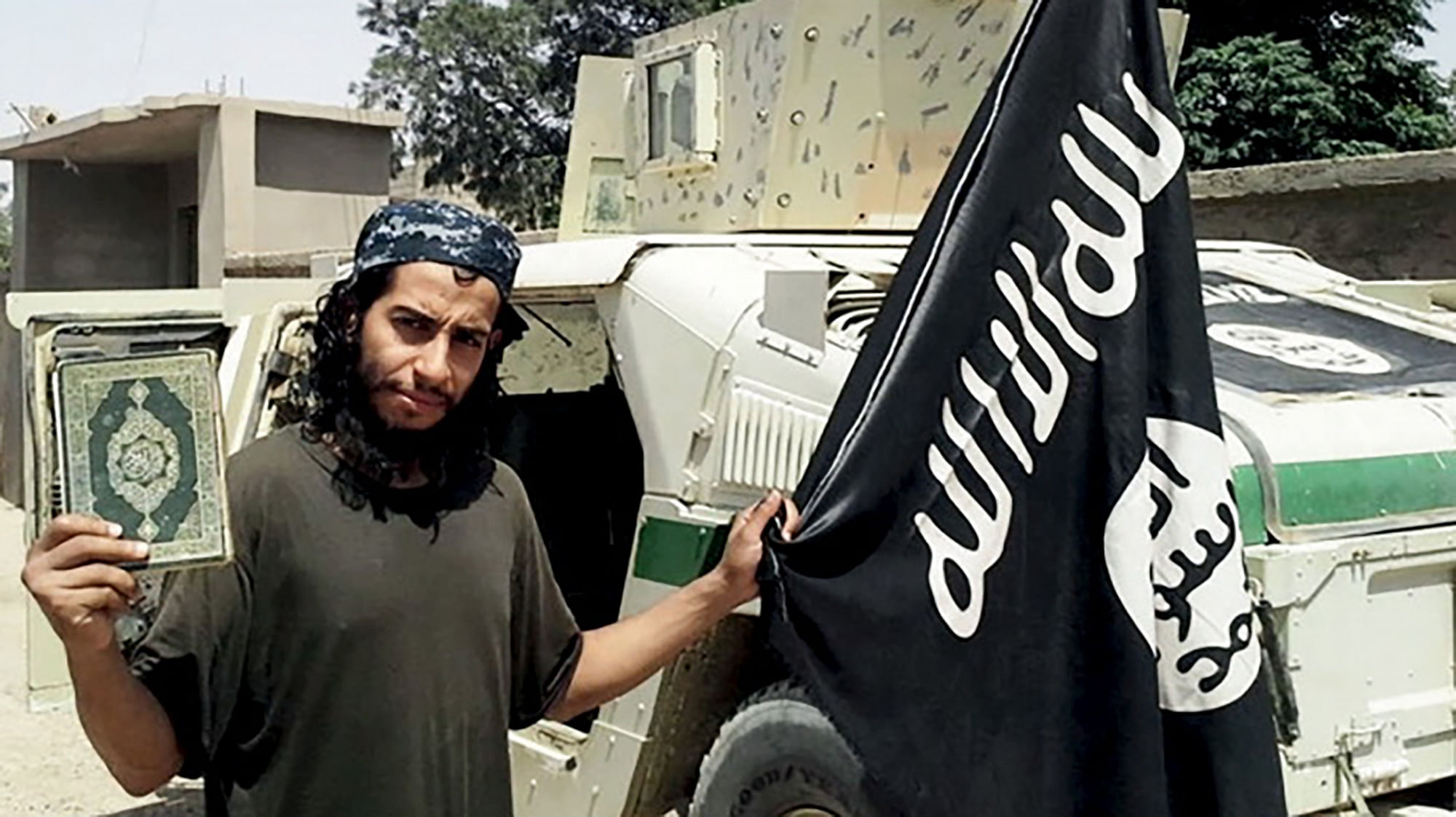 पेरिस हमले का संदिग्ध मास्टरमाइंड अब्देलहमीद अबाउद (फोटो: रॉयटर्स)