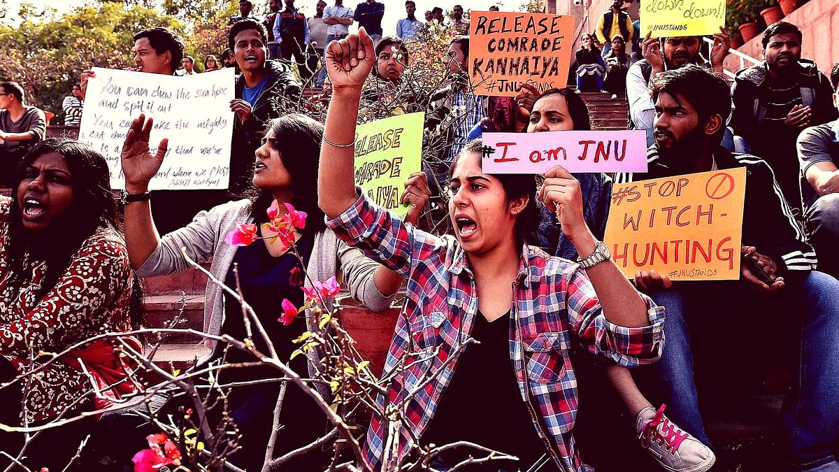 JNU के स्टूडेंट्स की रैली के दौरान छेड़खानी की शिकार पत्रकार ने पुलिस को बयान दिया 