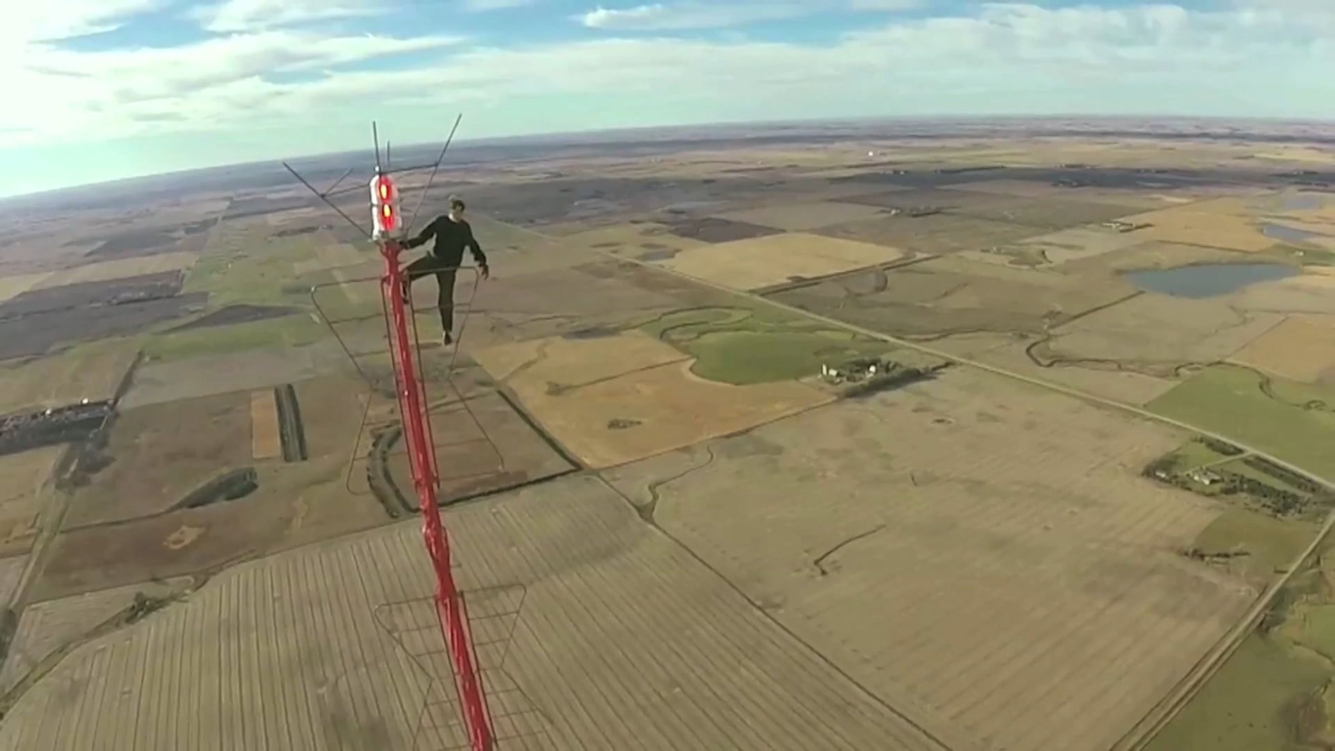 Вышка в калифорнии. Башню KDLT-TV. KDLT TV 1999. Вышка 610 метров. 1999ft Tower.