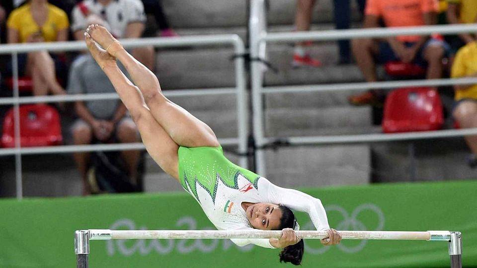 

रियो ओलंपिक में परफाॅर्म करतीं भारतीय एथलीट दीपा करमाकर (फोटो: AP)