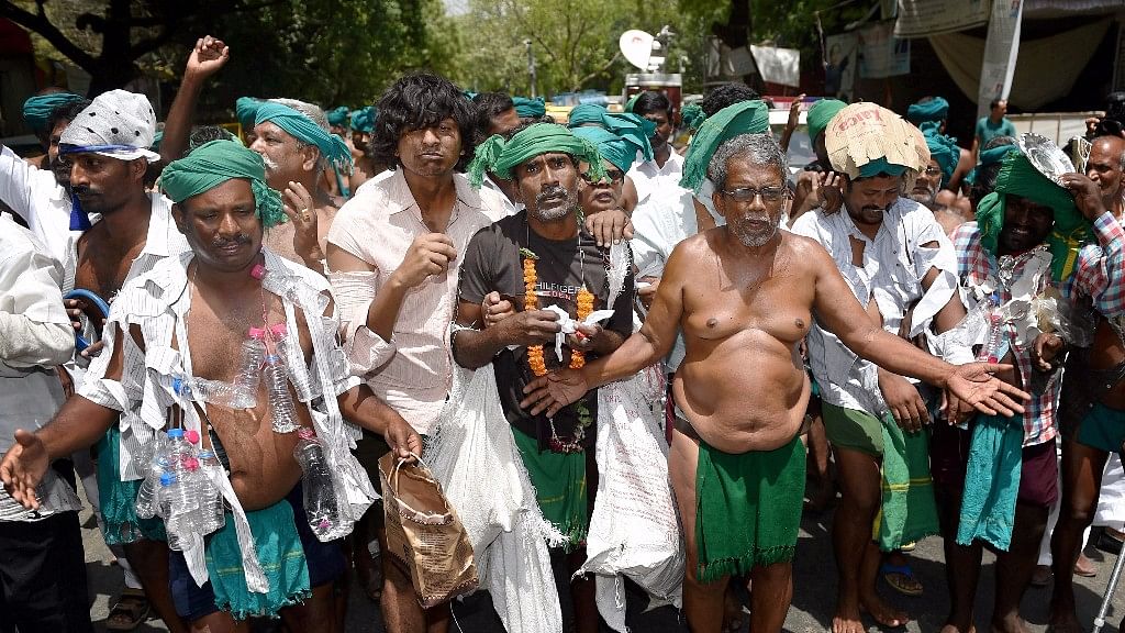 करीब 40 दिनों से जंतर-मंतर पर प्रदर्शन कर रहे थे तमिलनाडु के किसान (फोटोः PTI)