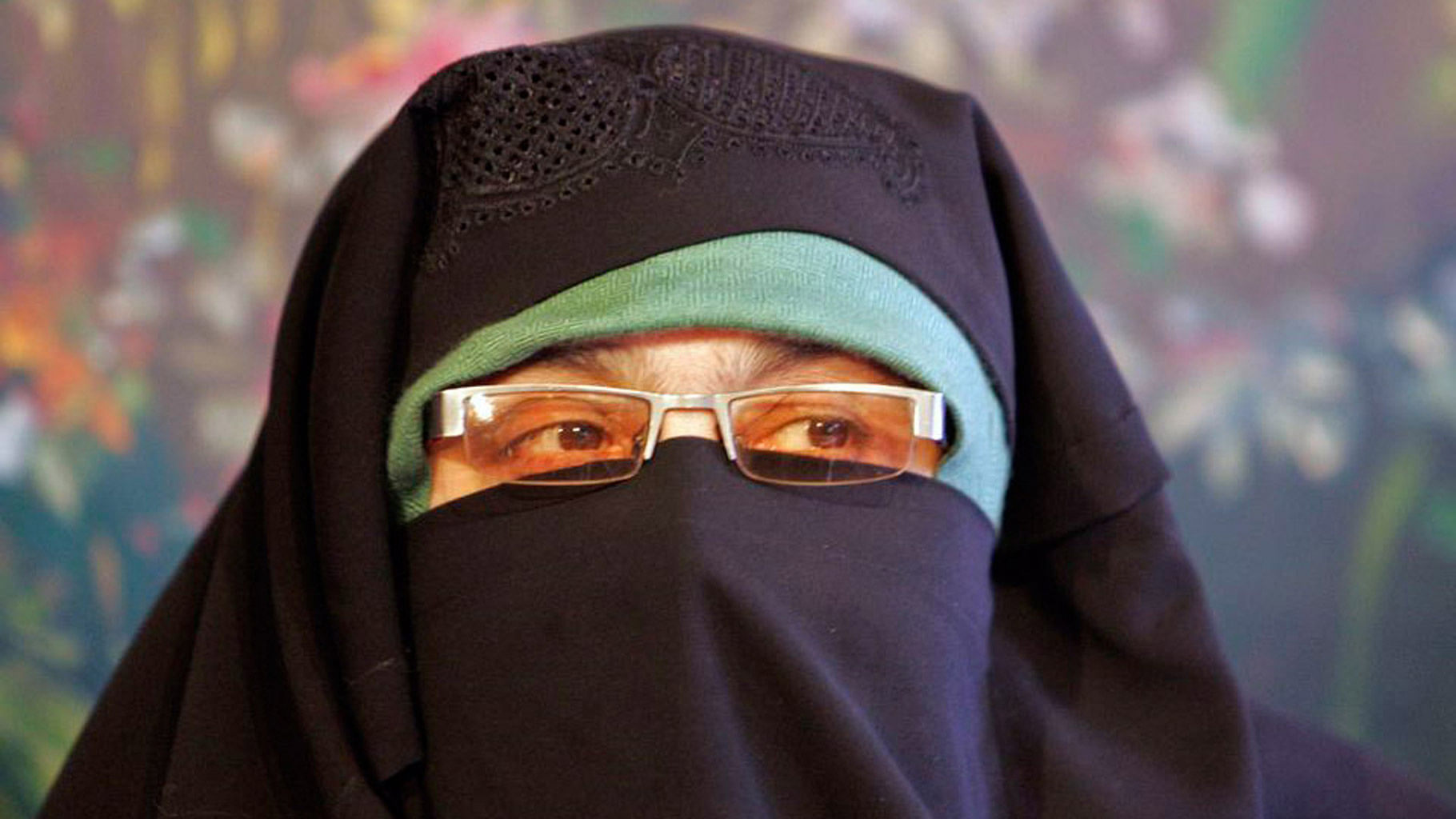 अलगाववादी नेता आसिया अंद्राबी (फोटोः Reuters)