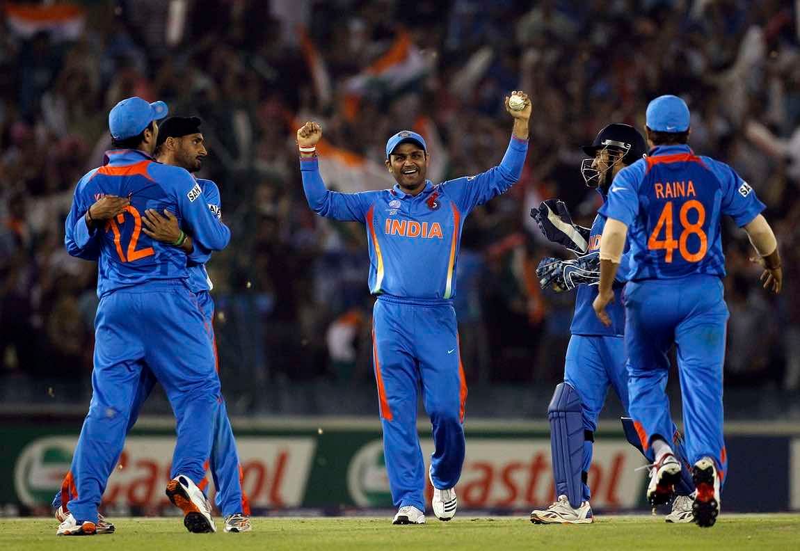 

टीम इंडिया की किट हमेशा से इतनी शानदार और मन को भाने वाली नहीं रही