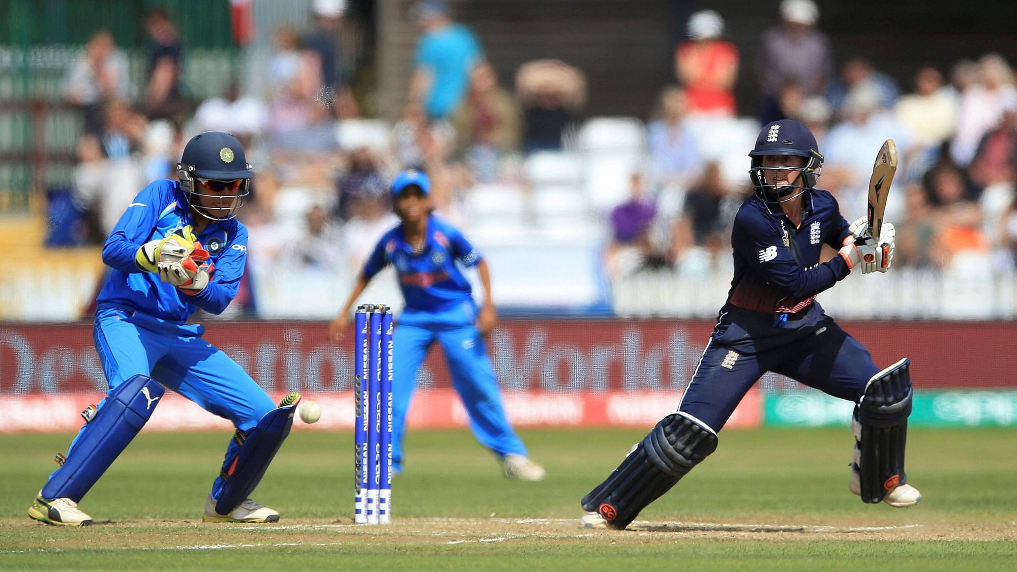 

भारतीय महिला क्रिकेट टीम ने इंग्लैंड से जीता मैच&nbsp;