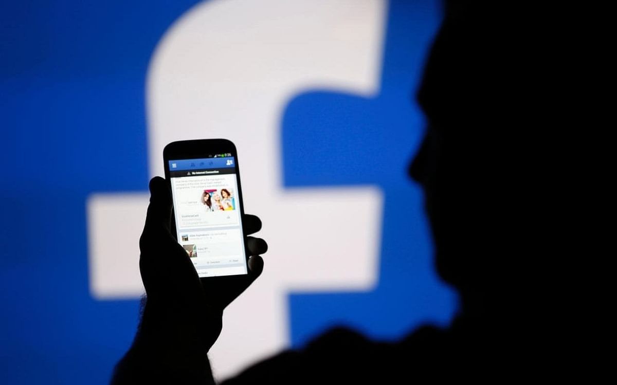 फेसबुक के इस नए टूल से यूजर्स को अपनी फोटो पर प्राइवेसी लगाने का ऑप्शन मिलेगा. 