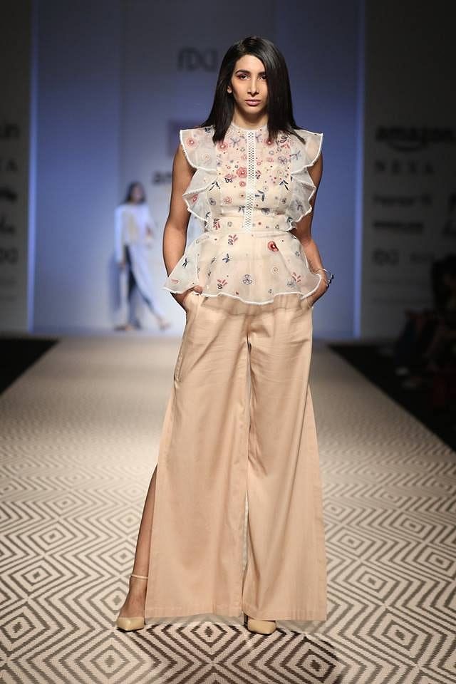 

अमेजन इंडिया फैशन वीक (AIFW) स्प्रिंग समर-18 के दूसरे दिन के खास स्टाइल