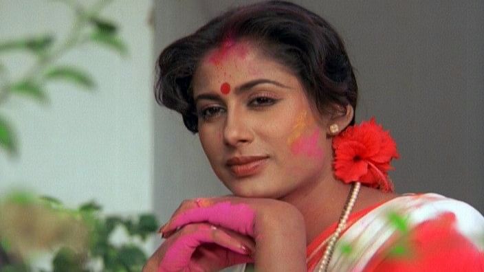 

स्मिता पाटिल ने महज 10 साल के करियर में दर्शकों के बीच खास पहचान बना ली.