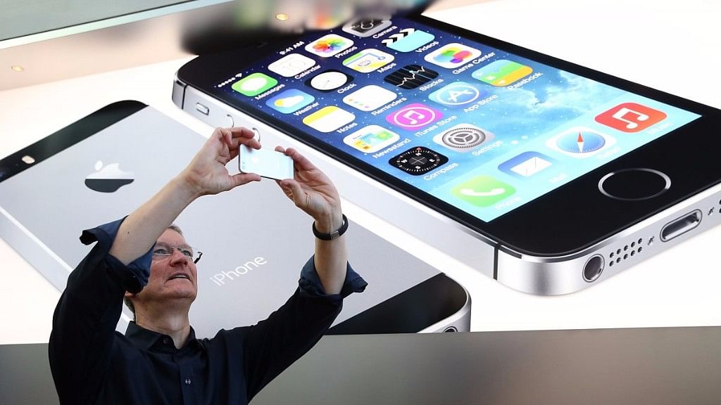 Apple के को-फाउंडर स्टीव जॉब्स ने पहले iPhone को लॉन्च करते वक्त कहा था-‘’हम इतिहास बनाने जा रहे हैं.’’
