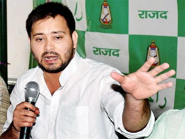 तेजस्वी यादव ने सीएम नीतीश कुमार को दी नसीहत 