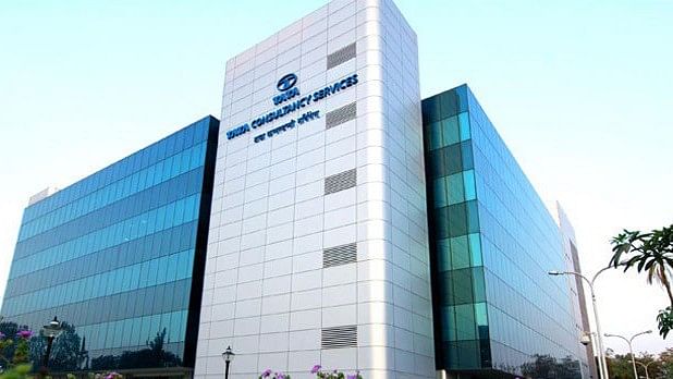 Tata Consultancy Services Market Valuation ट स एस क म र क ट व ल य म 10 ग न बढ तर