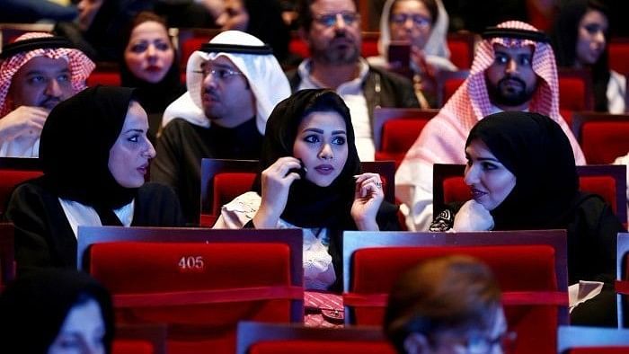 35 साल बाद सऊदी अरब में खुला सिनेमाघर