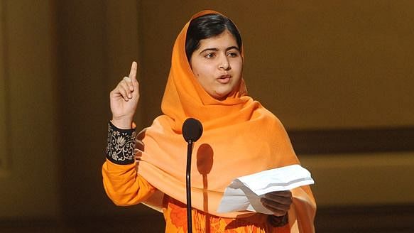  मलाला युसुफजई को बच्चों के अधिकारों के लिए लड़ने वाली एक्टिविस्ट के रूप में जाना जाता है.