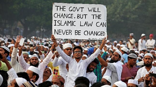 क्या सच में हिंदुस्तान में कोई शरिया कोर्ट या पैरेलल कोर्ट की बात हो रही है?