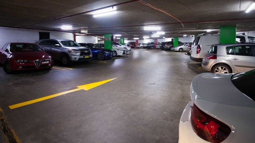 पार्किंग चार्ज मनमानियों पर शिकंजा कसने के लिए SDMC ने कड़ा रुख अख्तियार किया है