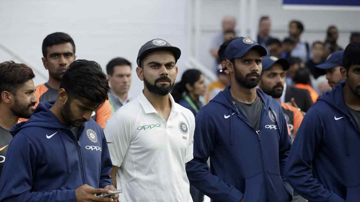 विराट कोहली की भारतीय क्रिकेट टीम ने हाल में हुए इंग्लैंड के खिलाफ टेस्ट सीरीज़ 4-1 से गंवायी है