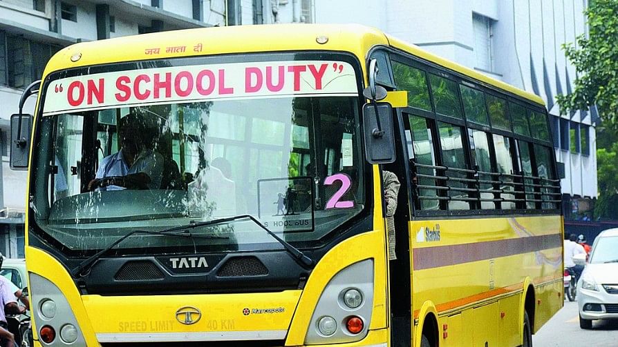 मुंबई में स्कूल बस का किराया बढ़ा