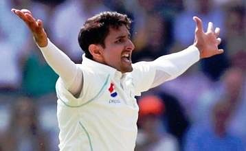 अबु धाबी टेस्ट : पाकिस्तान मजबूत स्थिति में