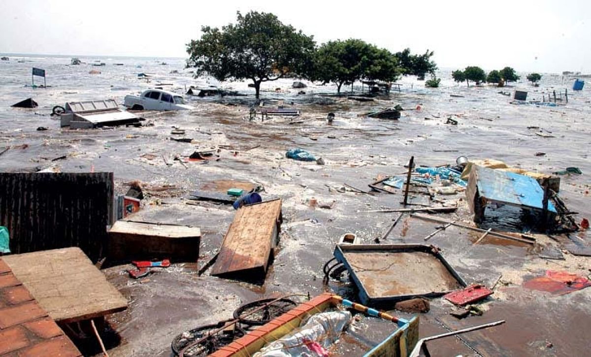 2004 सुनामी ने भारत के कुछ राज्यों समेत कई देशों का ‘नक्शा’ ही बदल डाला,उस भयानक मंजर को बताने वाली कुछ तस्वीरें...