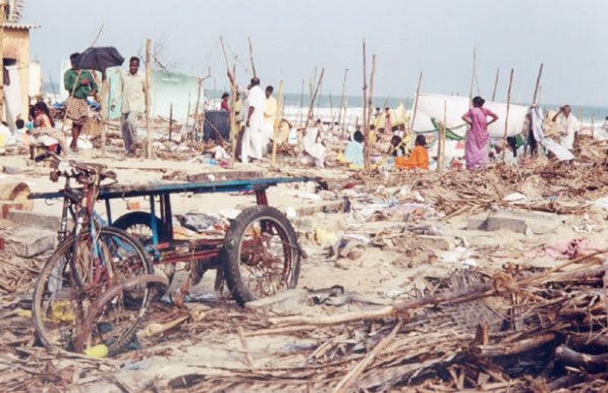 2004 सुनामी ने भारत के कुछ राज्यों समेत कई देशों का ‘नक्शा’ ही बदल डाला,उस भयानक मंजर को बताने वाली कुछ तस्वीरें...