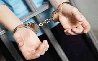 बिहार में शराब के साथ 5 पुलिसकर्मी गिरफ्तार
