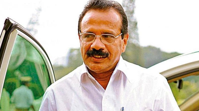 कर्नाटक दौरे पर गए केंद्रीय मंत्री सदानंद गौड़ा अचानक पड़े बीमार