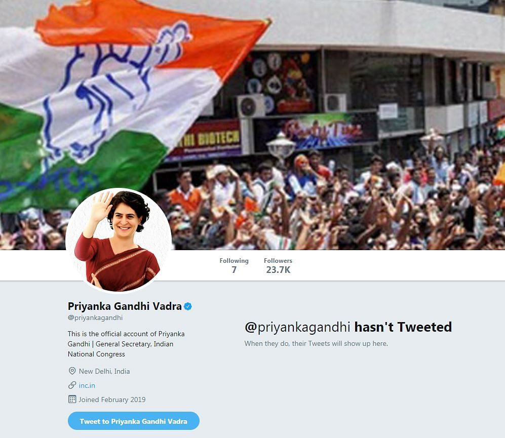 प्रियंका के अकाउंट से अभी तक कोई ट्वीट नहीं किया है, लेकिन उनके फॉलोअर्स हर मिनट बढ़ते जा रहे हैं. 