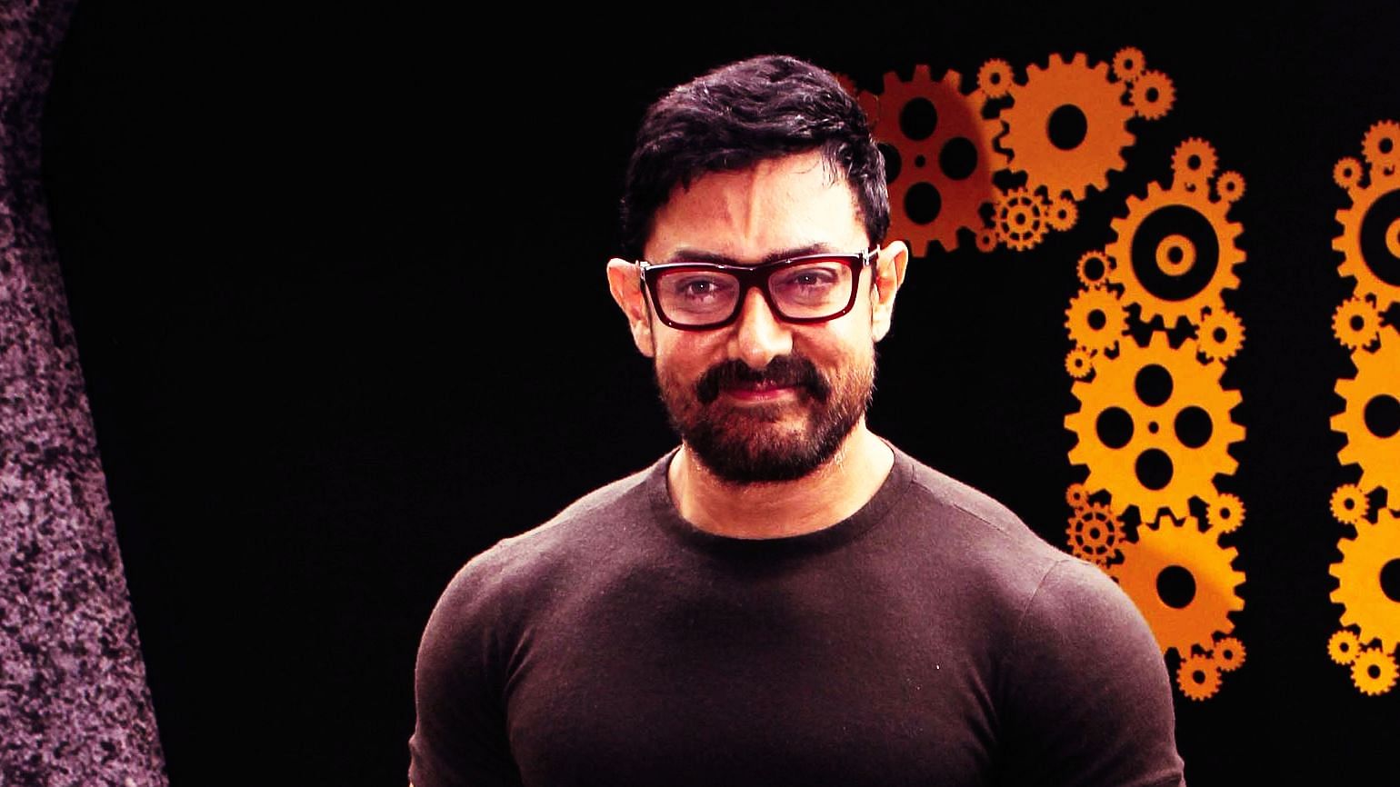 आमिर एक सुलझे हुए, आत्म-विश्लेषक व्यक्ति हैं