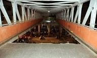 मुंबई पुल हादसा : 6 की मौत, बीएमसी-रेलवे के खिलाफ मामला दर्ज