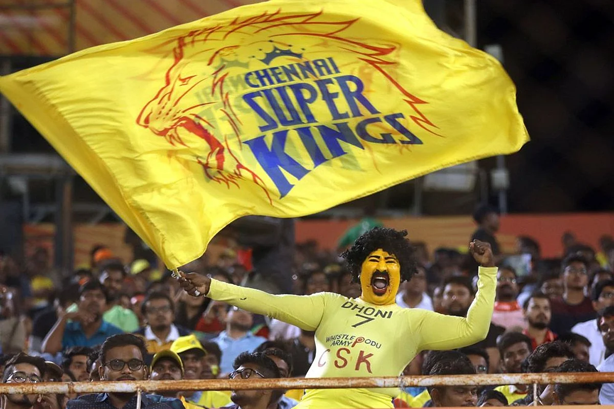 भारत-चीन पर विवादित ट्वीट को लेकर सस्पेंड हो गए CSK के टीम डॉक्टर