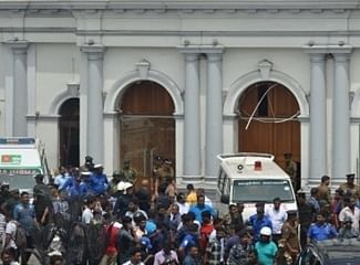 श्रीलंका में ईस्टर पर सिलसिलेवार बम विस्फोट, 207 मरे