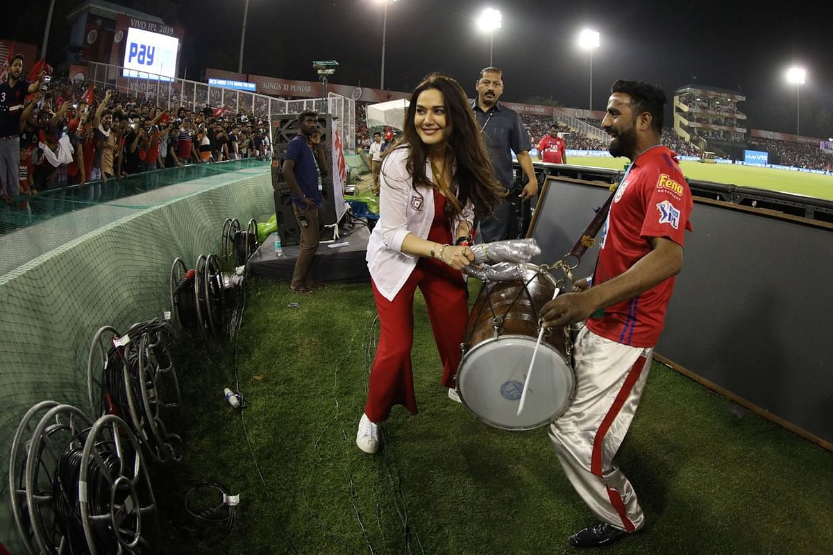 मोहाली में पंजाब और बैंगलोर के मैच की बेहतरीन झलकियां