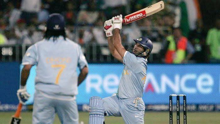 युवराज टी-20 इंटरनेशनल में एक ओवर में 6 छक्के जड़ने वाले पहले बल्लेबाज बने
