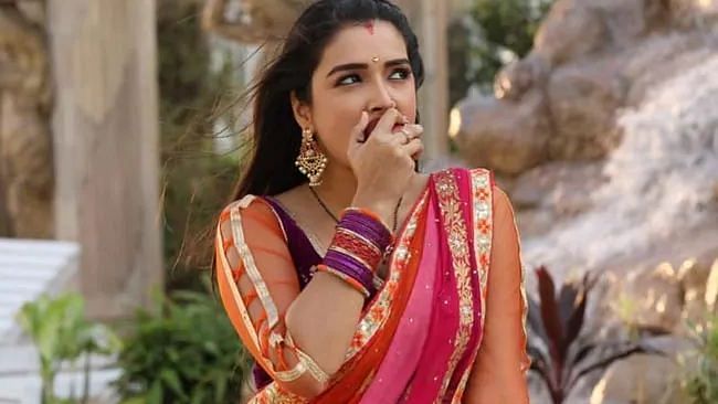 Bhojpuri Actress Amrapali Dubey Tik Tok Video:  आम्रपाली दुबे का वीडियो