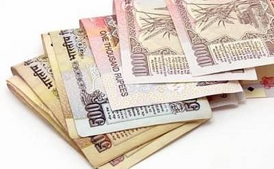 कोलकाता में 4.38 लाख रूपये के नकली नोट जब्त, 1 गिरफ्तार