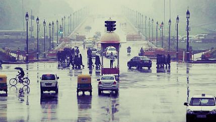 <div class="paragraphs"><p>दिल्ली में रातभर बारिश ने भिगोया</p></div>