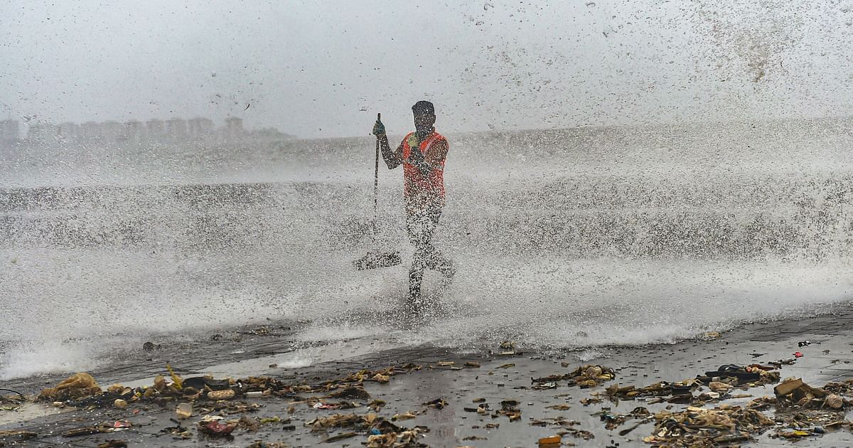 18 मई को गुजरात के तट से टकरा सकता है चक्रवाती तूफान ‘तौकते’