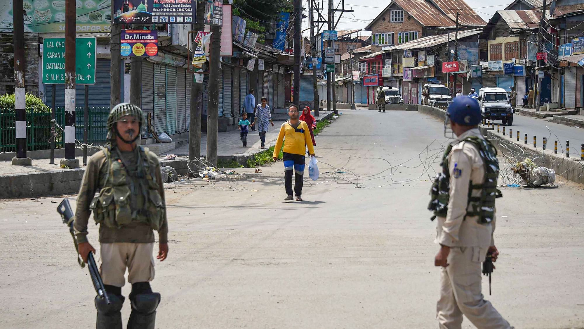 विदेशी मीडिया भी जम्मू-कश्मीर में विरोध प्रदर्शन की खबरों से अनजान नहीं है