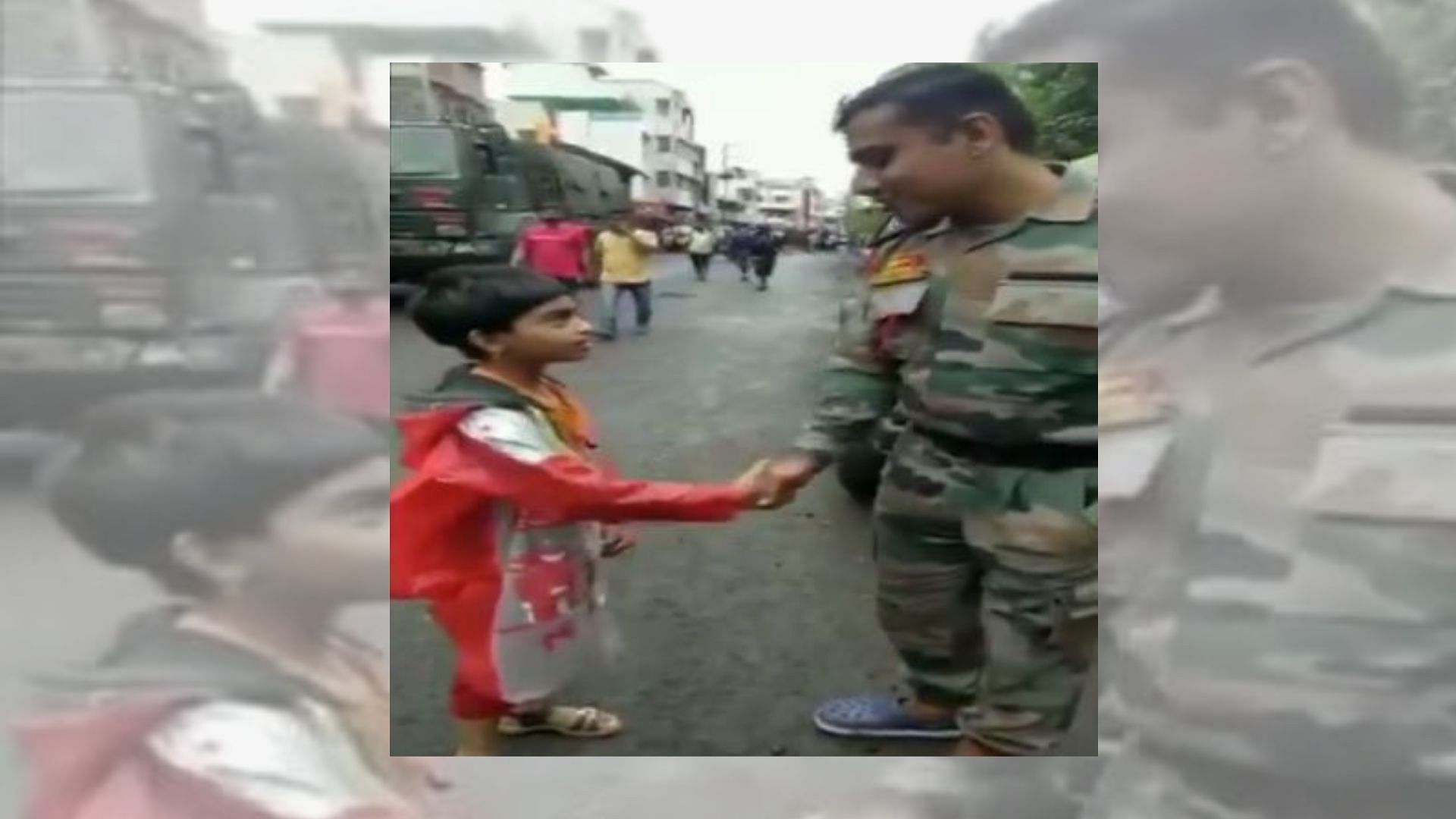 Maharashtra A Child Salutes Army Personnel