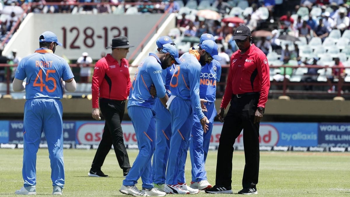 भारत और वेस्‍टइंडीज के बीच वनडे सीरीज का पहला मैच बारिश की भेंट चढ़ गया था