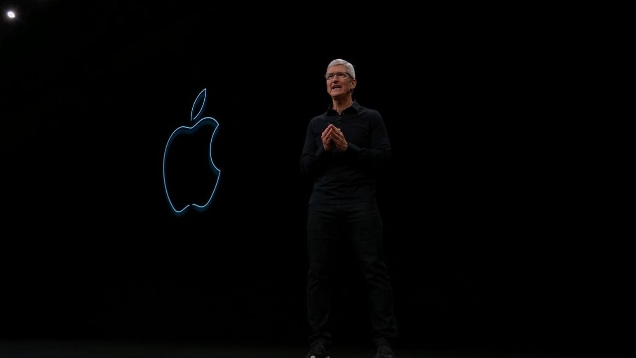 Apple iPhone, iPad, Watch Launch Event Live Updates in Hindi