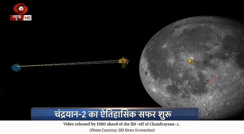  ‘Next News’की ओर से यूट्यूब पर अपलोड किए गए एक वीडियो  के जरिये चंद्रयान मिशन के बारे में फेक न्यूज फैलाई गई