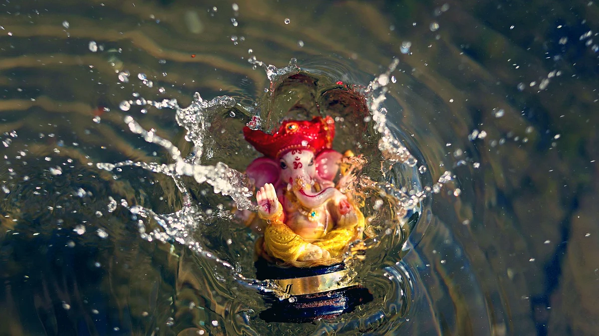 Ganesh Visarjan: जानिए गणपति विसर्जन का शुभ मुहूर्त और पूजा विधि