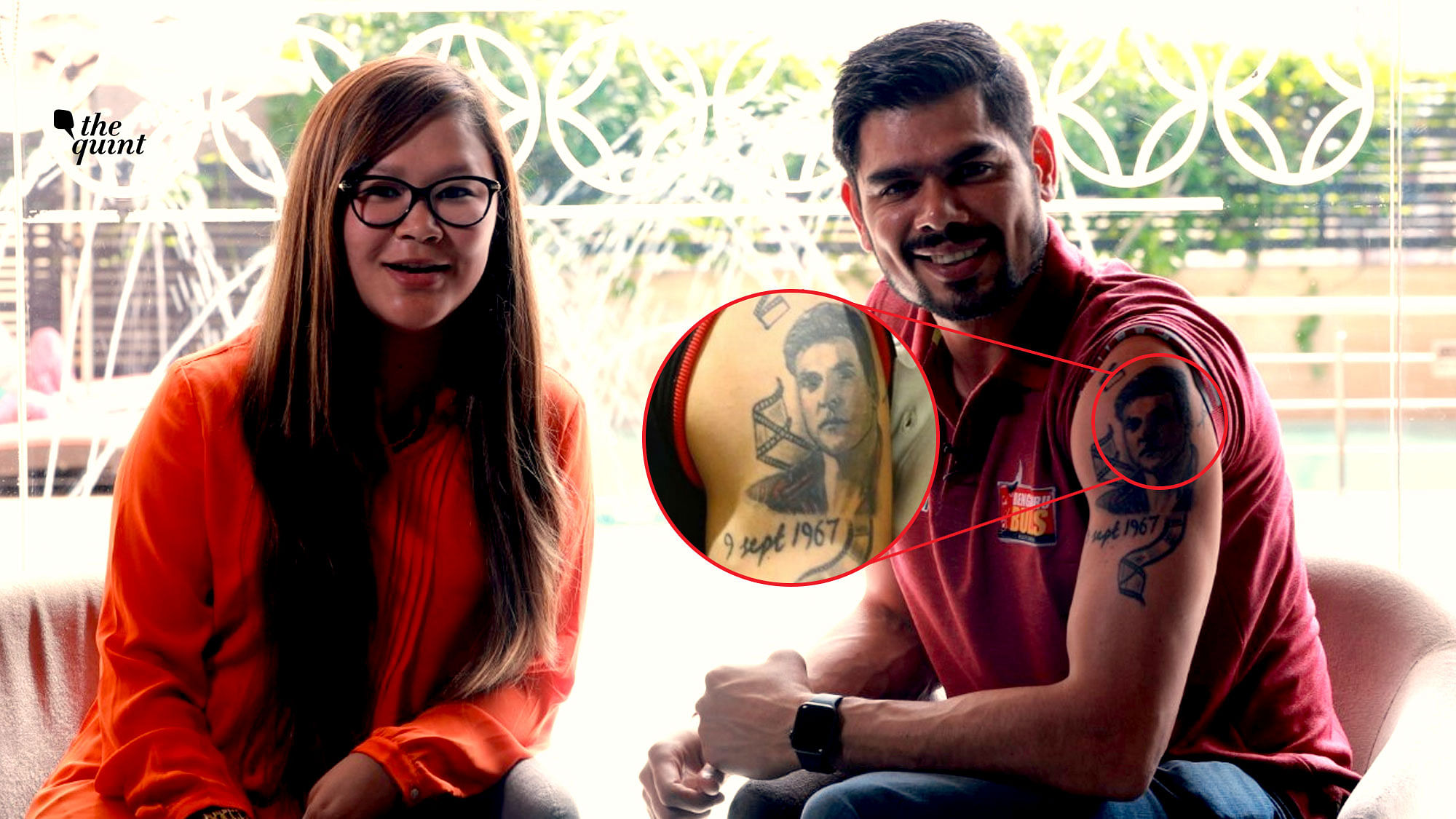 बेंगलुरु बुल्स के कप्तान रोहित कुमार के बाएं कंधे पर अक्षय कुमार का एक टैटू बना हुआ है
