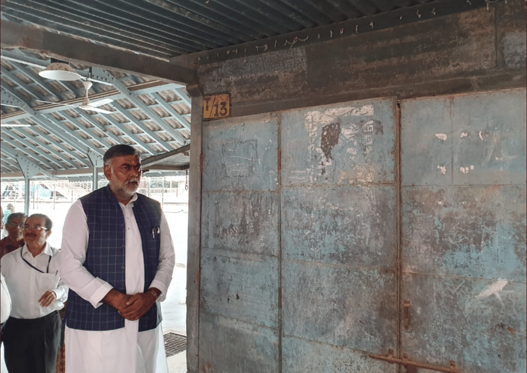 केंद्रीय पर्यटन राज्यमंत्री (स्वतंत्र प्रभार) प्रहलाद पटेल ने किया वडनगर स्टेशन का दौरा