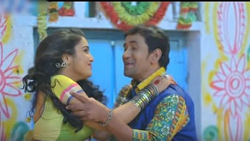 आम्रपाली दुबे-निरहुआ के इस गाने ने मचाया गदर, मिल गए 6 करोड़ व्यूज