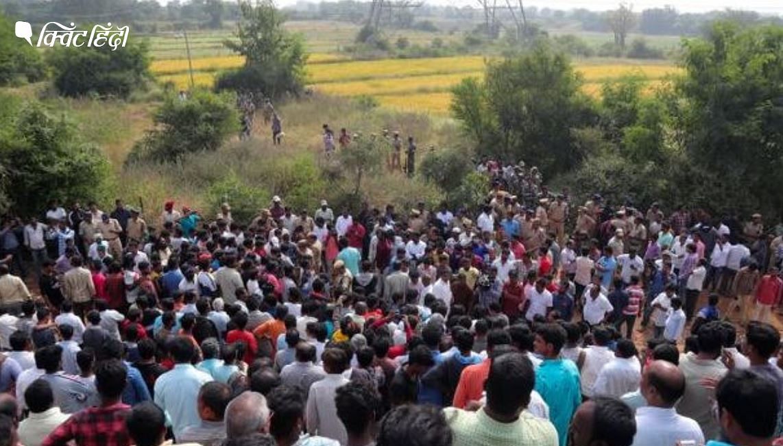 हैदराबाद में मुठभेड़ स्थल पर उमड़ी भीड़