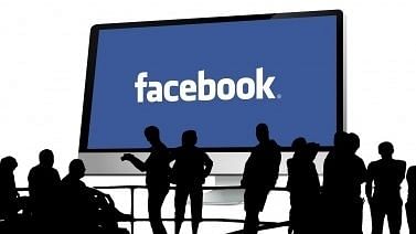 Facebook ने रिडिजाइन के लिए पब्लिक पेज से ‘likes’बटन को ड्रॉप किया