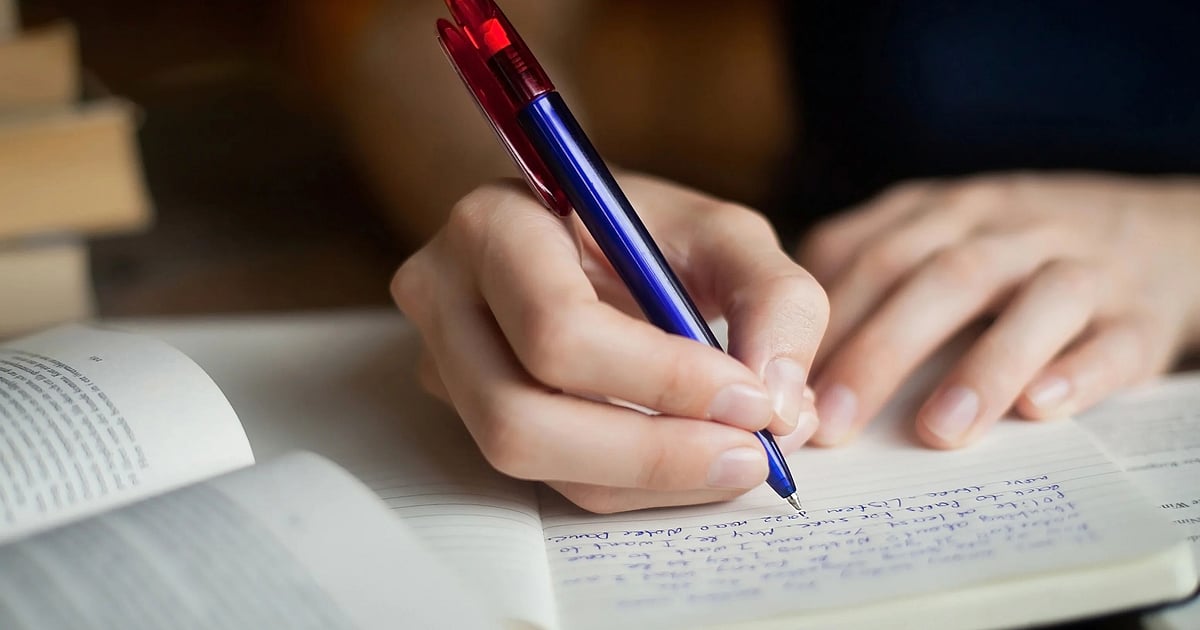 CBSE-ICSE के मार्क्स फॉर्मूले पर सवाल, SC ने एक दिन में जवाब मांगा